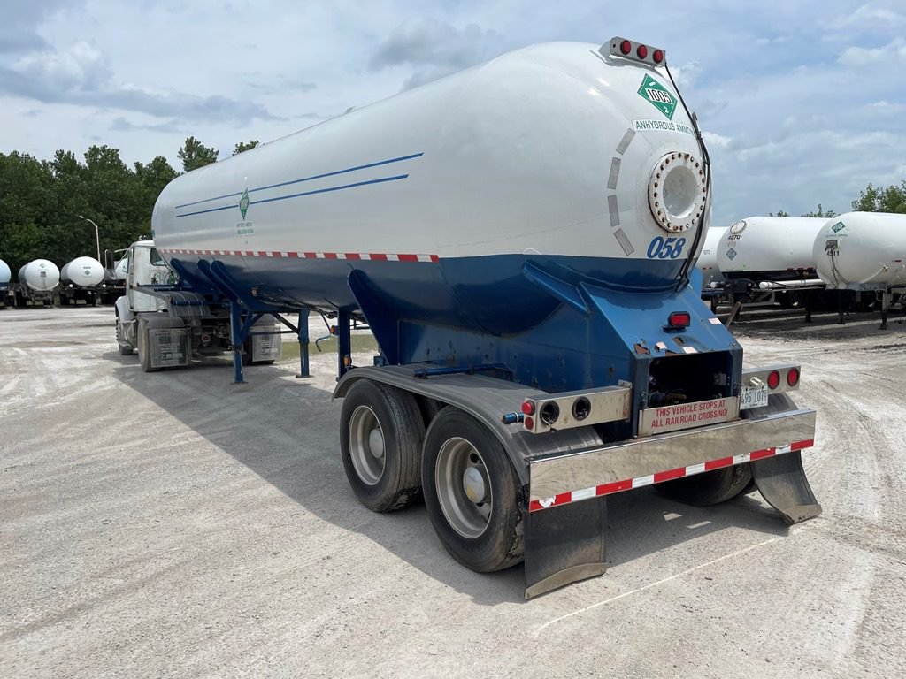 Superior NH3 Transport 10450 Gallon Trailer