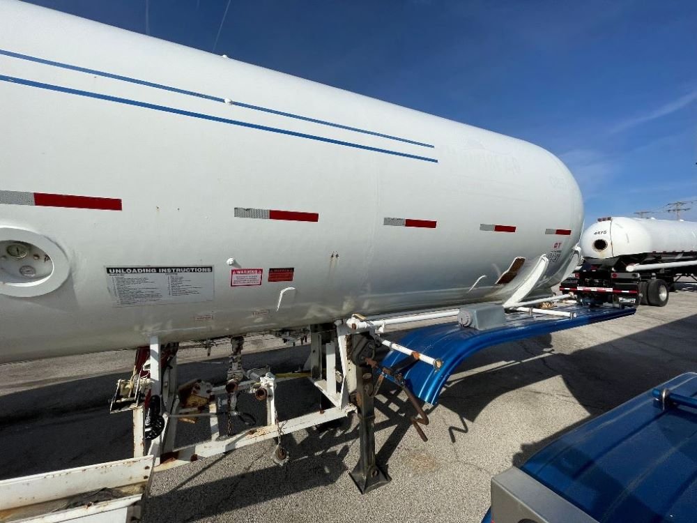 Lubbock NH3 Transport Trailer 10400 Gallon