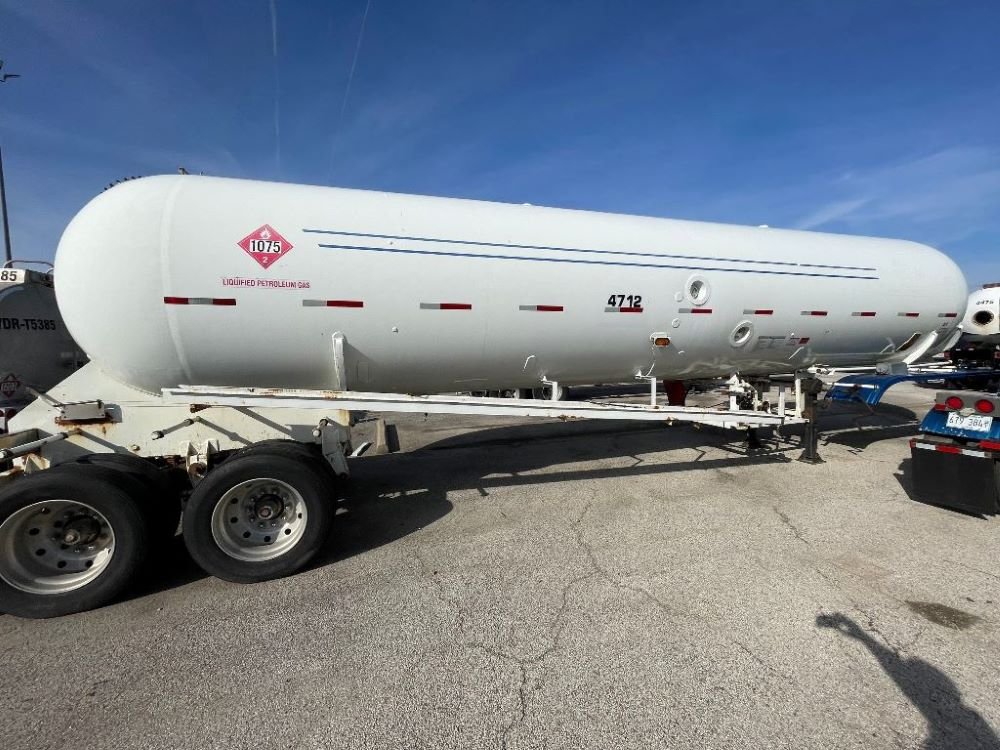 Lubbock NH3 Transport Trailer 10400 Gallon