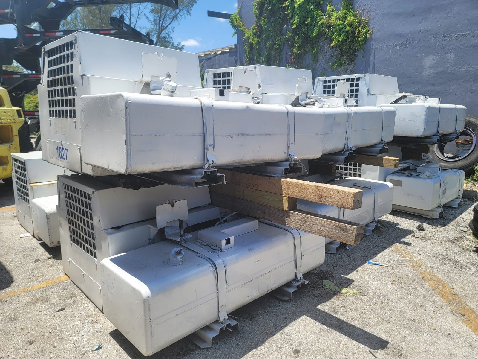Carrier Transicold PowerLINE 69UG15-050S-55 Undermount Genset