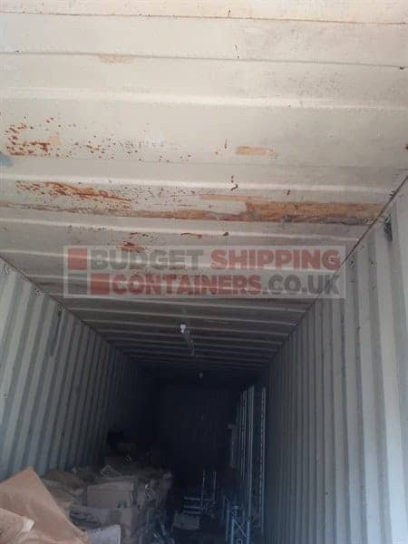 Damaged 40ft Shipping Containers (London)