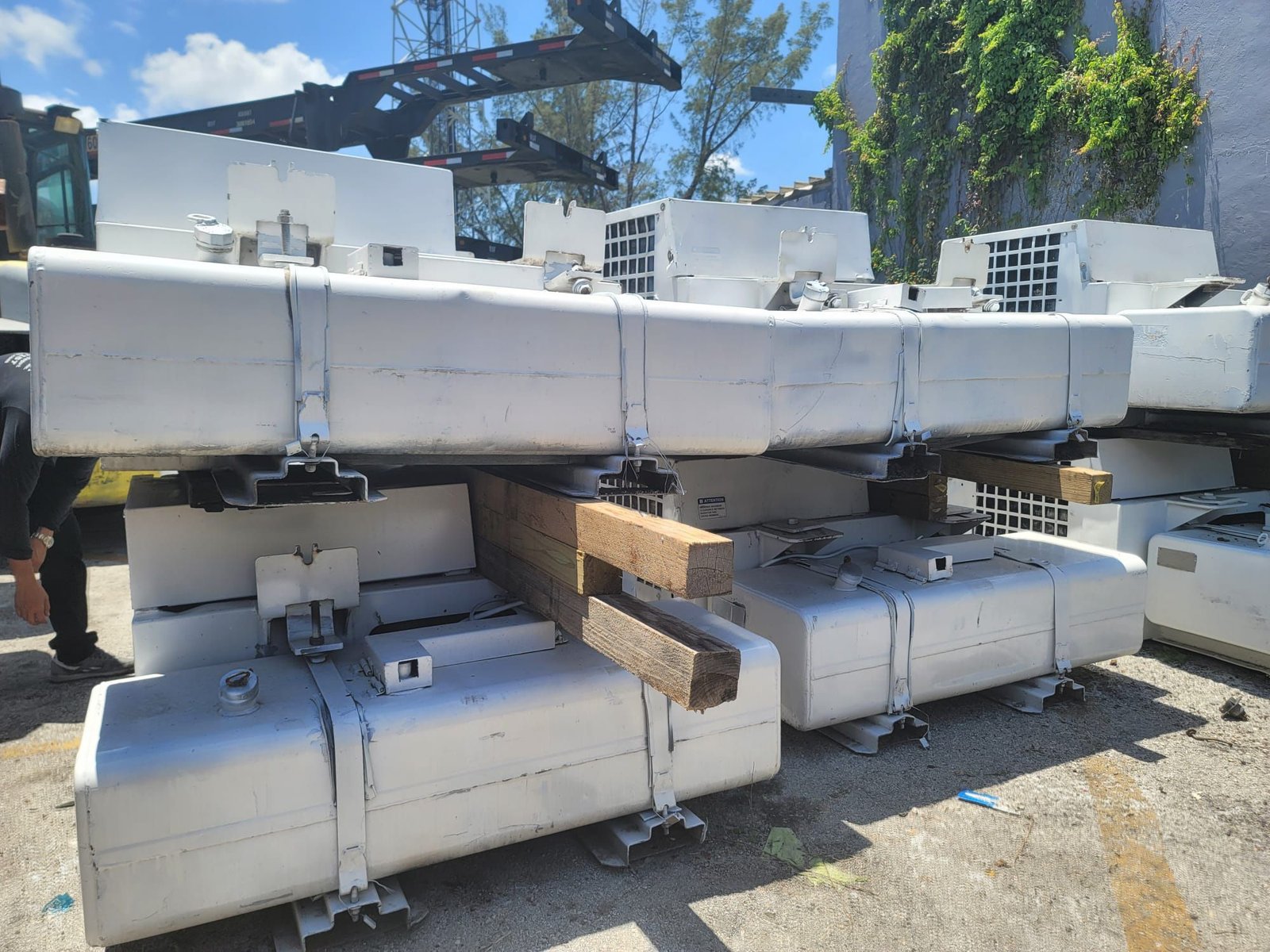 Carrier Transicold 69UG15 Undermount PowerLINE Generator Set