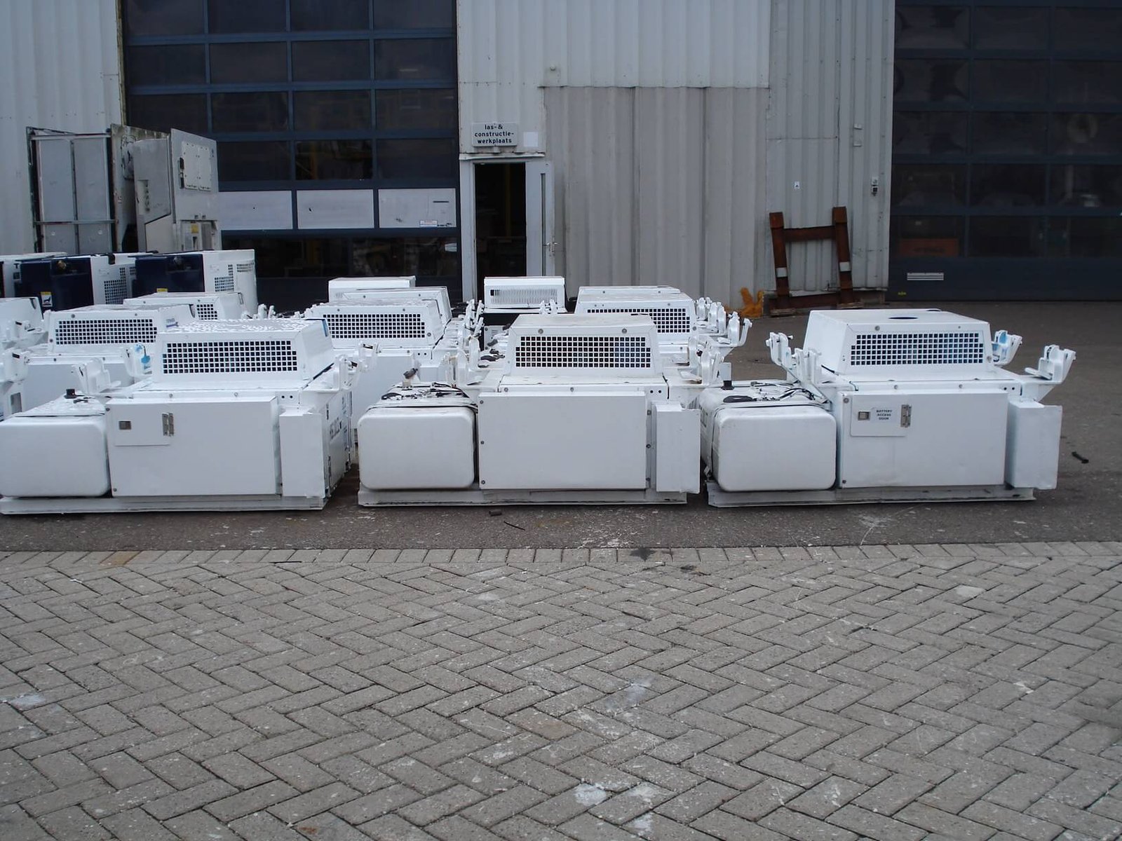 Carrier Transicold PowerLINE 69UG15 Undermount Genset