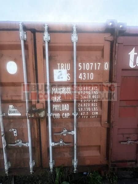 Damaged 40ft Shipping Containers (London)